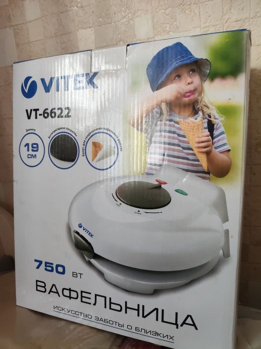 Вафельница VITEK