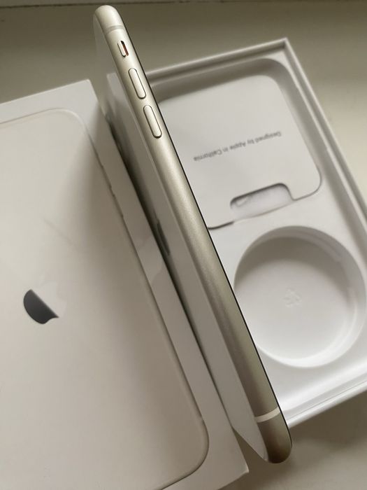 iPhone 11 64gb Новый