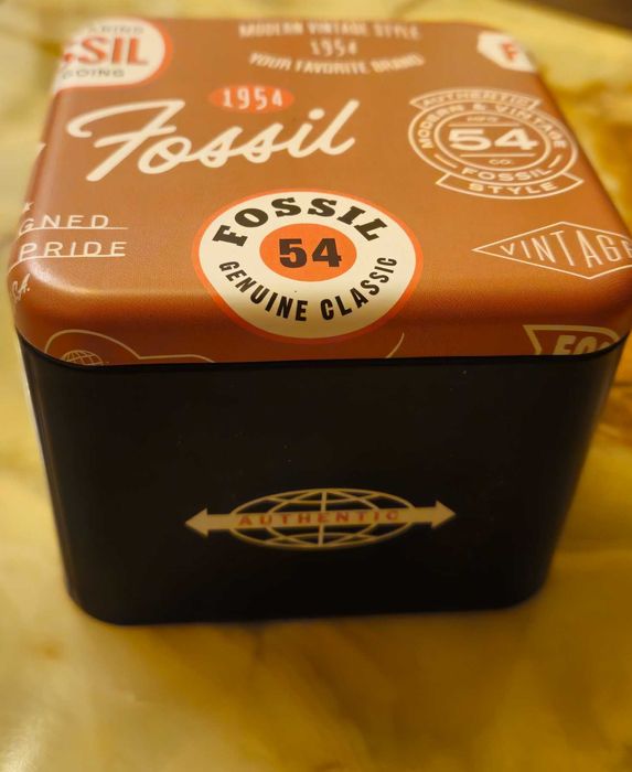 Fossil Carlie дамски часовник
