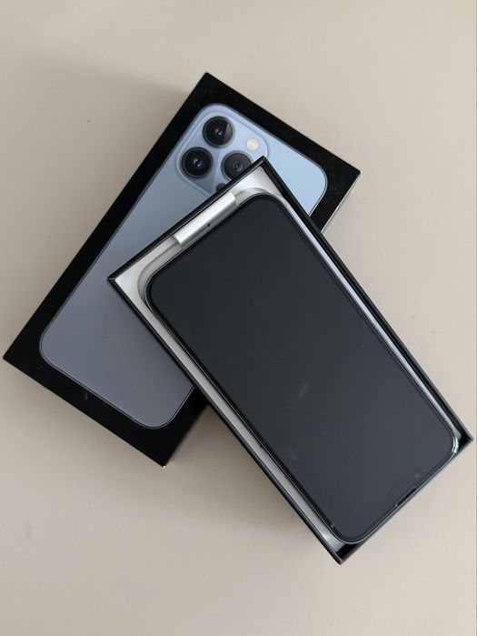 Продам IPhone 13 Pro