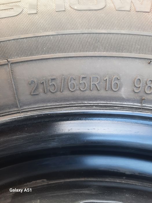 Тенекиени джанти с гуми 5×114.3, 16цола