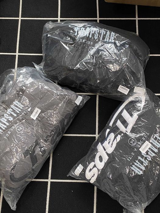 Geaca trapstar drop ianuarie 2023