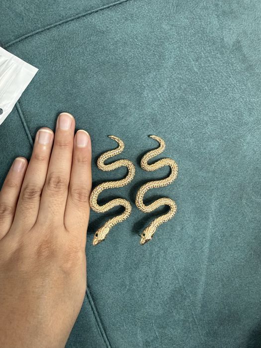 Продам серёжки новые