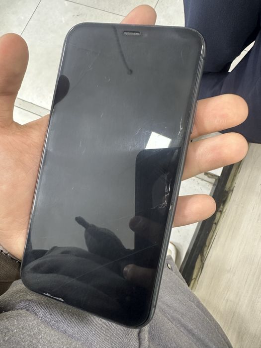 Продаю Iphone 11 128г 73%