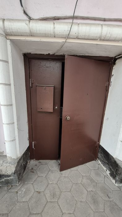Продаю 3 комнатную квартиру