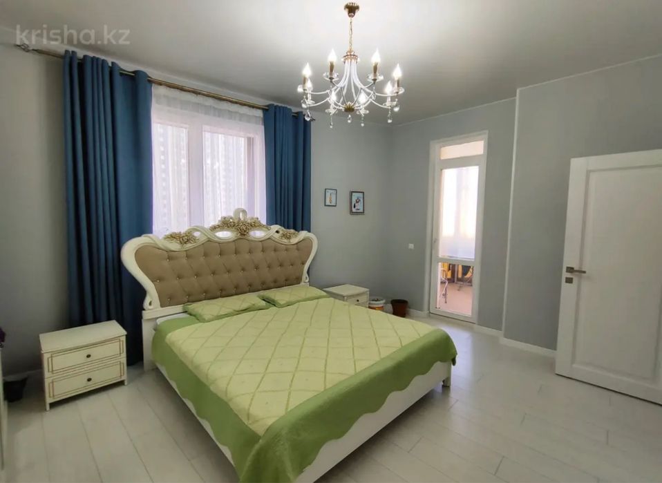 Продам спальный гарнитур