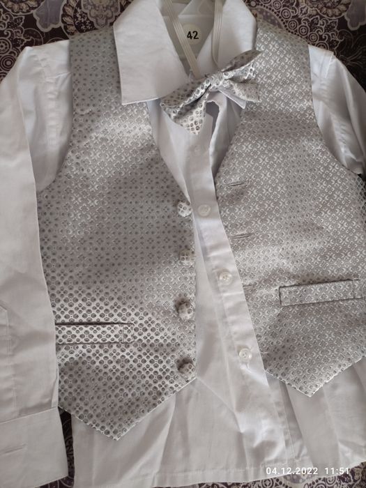 Продам костюм на утренник