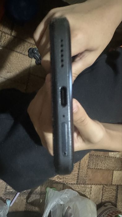 Телефон Poco x4gt