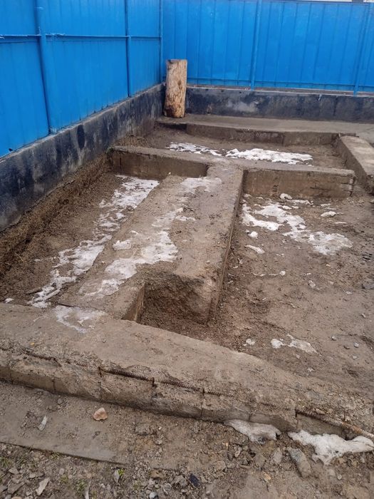 Отдам бесплатно бетон 7 штуки