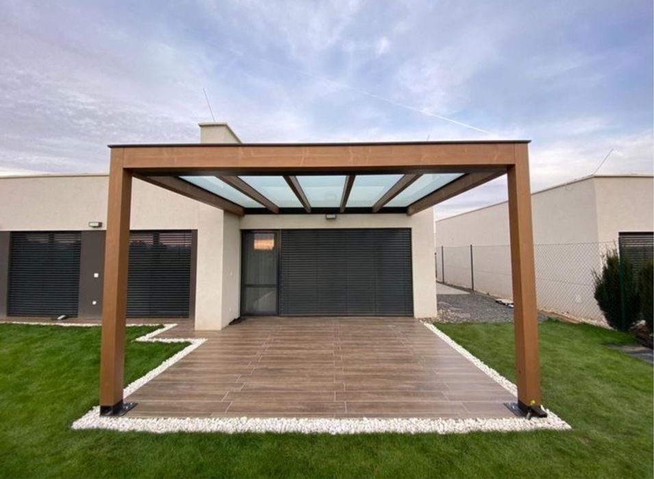 Foisoare si terase din lemn rustic la super pret