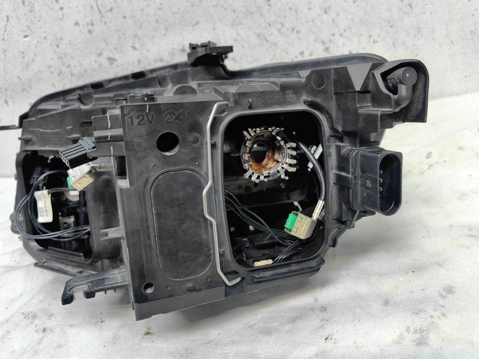 Оригинален фар Ауди Кю5  Audi Q5 Led Bixenon