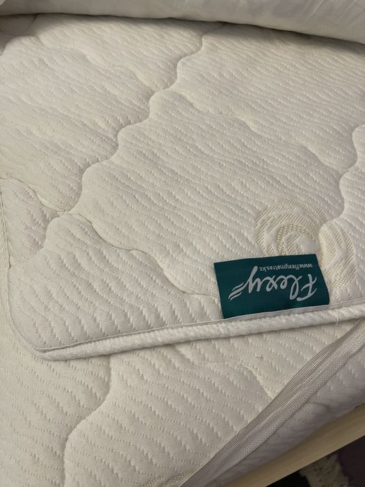 Сралтный гарнитур