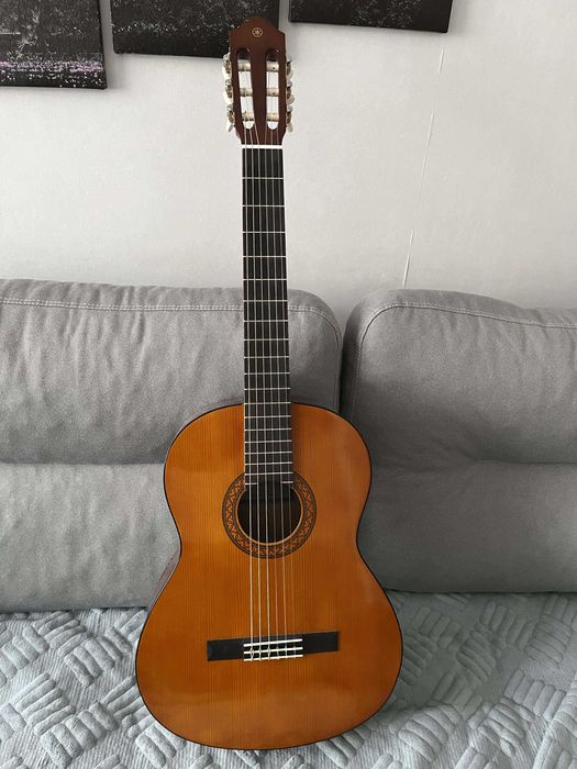 Акустическая (классическая) гитара Yamaha C-40