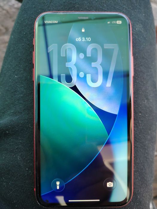 телефон iPhone 11
