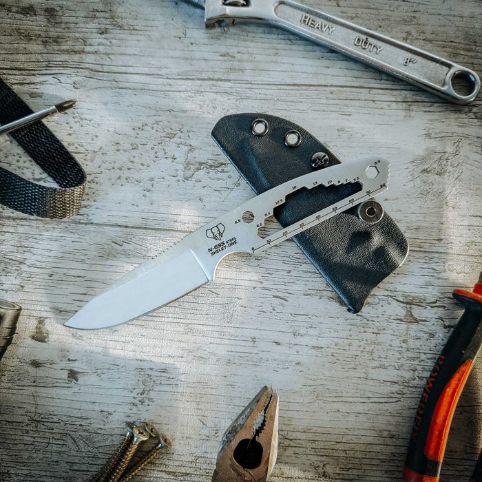 Cutit supravietuire Cudeman Skelet One, maner otel inoxidabil, lama otel Bohler N695, teaca Kydex