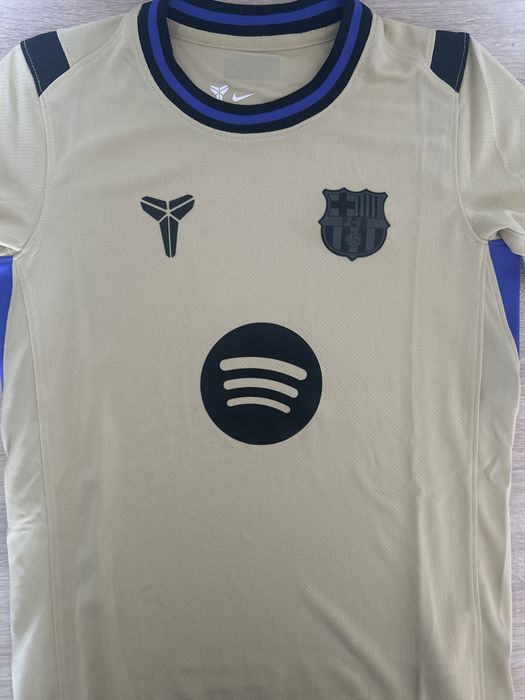 Away Kit Barcelona 2025/26