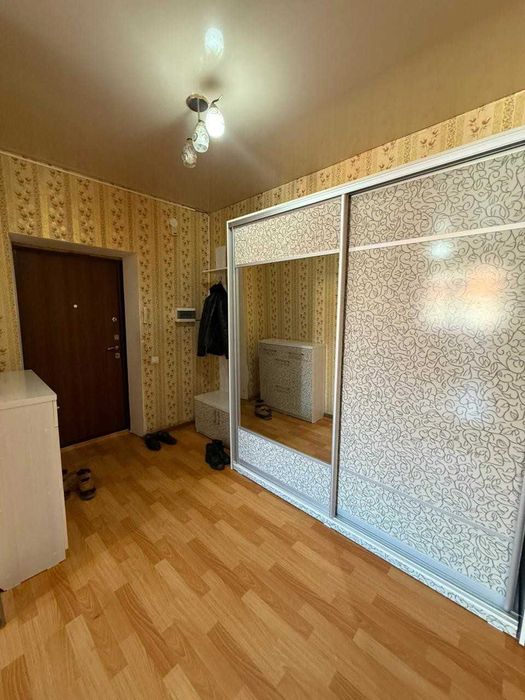 2 комнатная на КСК 66 м2