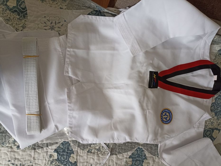 Кимоно для таеквондо