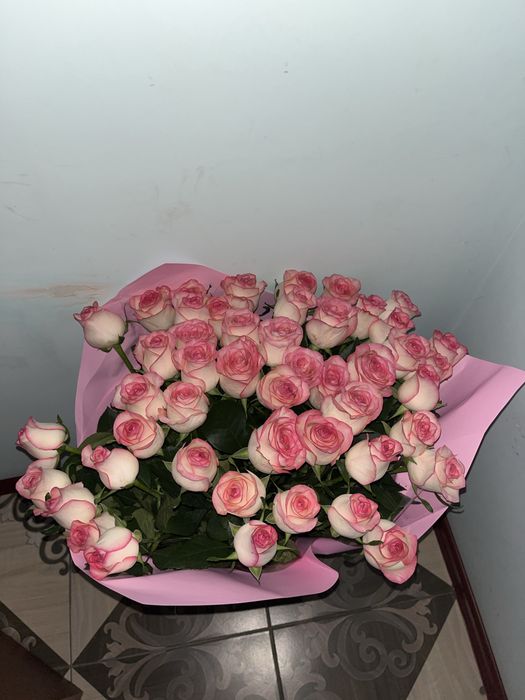 продам 50 штук розы. Продам за 15 тыс