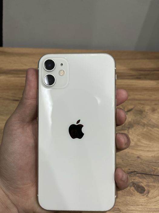 Айфон 11 в идеальном состоянии