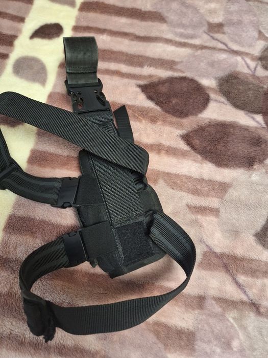 combinezon,vestă,sac port mască,toc pistol
