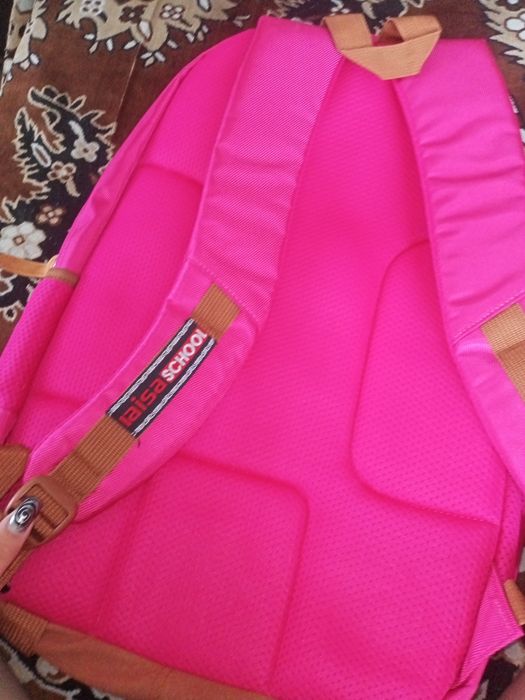 Школьный, розовый рюкзак