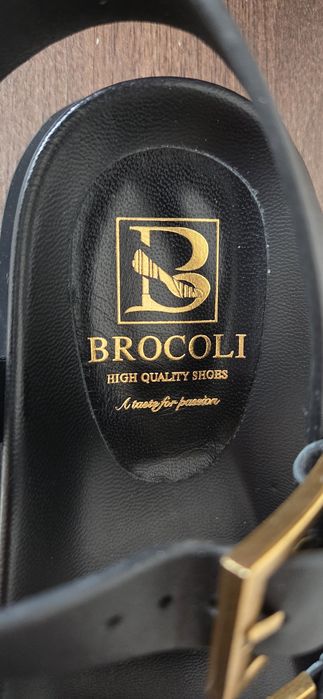 Летние босоножки