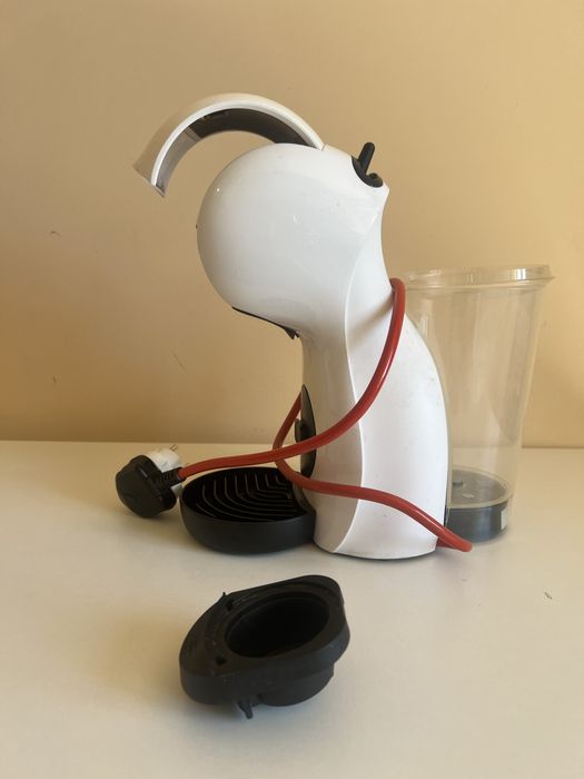 Aparat cafea Nescafe Dolce Gusto