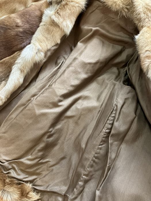 Дамско палто от лисича кожа