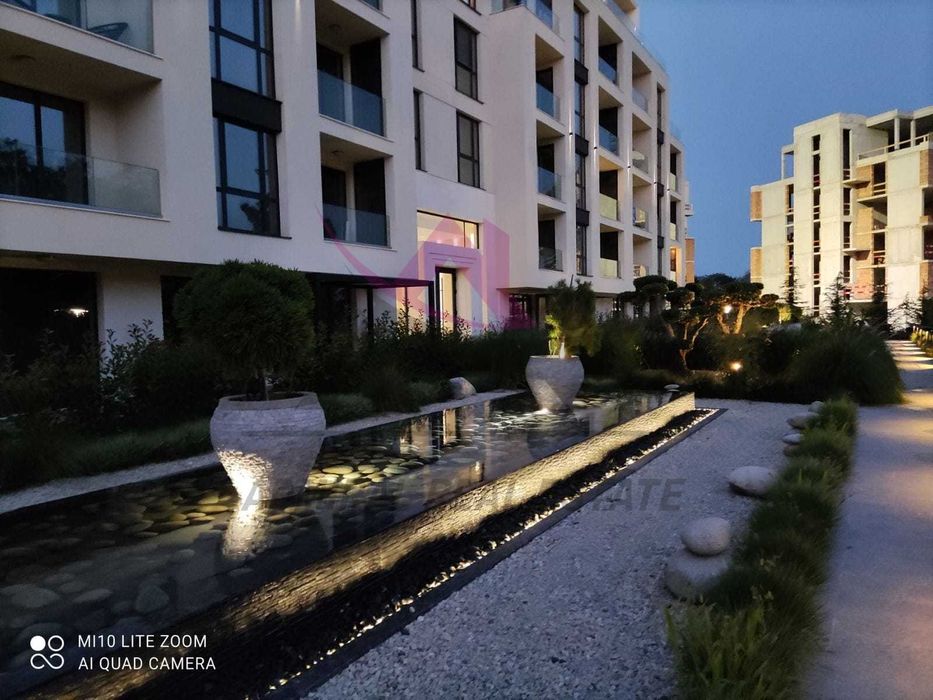 Дава се под наем Двустаен апартамент в к.к. Св.Св. Константин и Елена - 55 кв.м за 850 € - Снимка #5