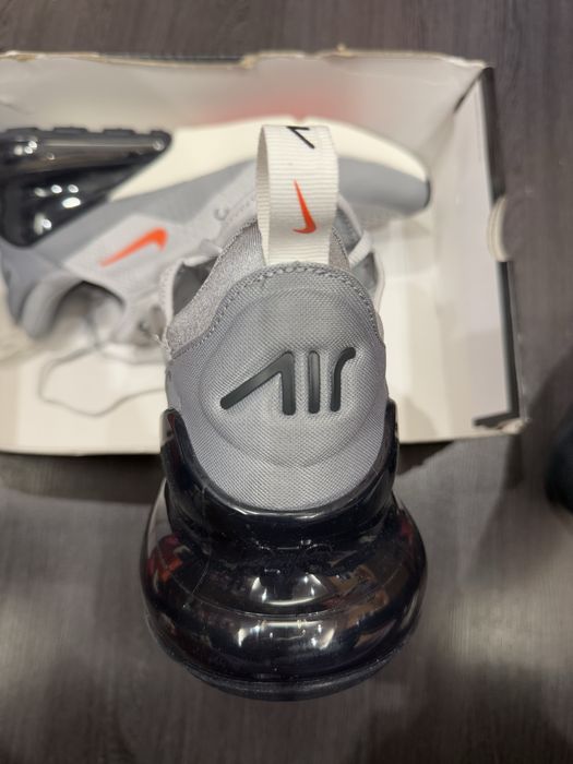 Маратонки Nike Air Max 270 “Grey Fog Team Orange” - размер 48.5