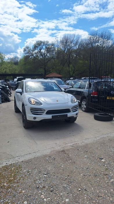 Porsche Cayenne 3.0 TDI ,CRC 245 к.с. ,10 броя на части
