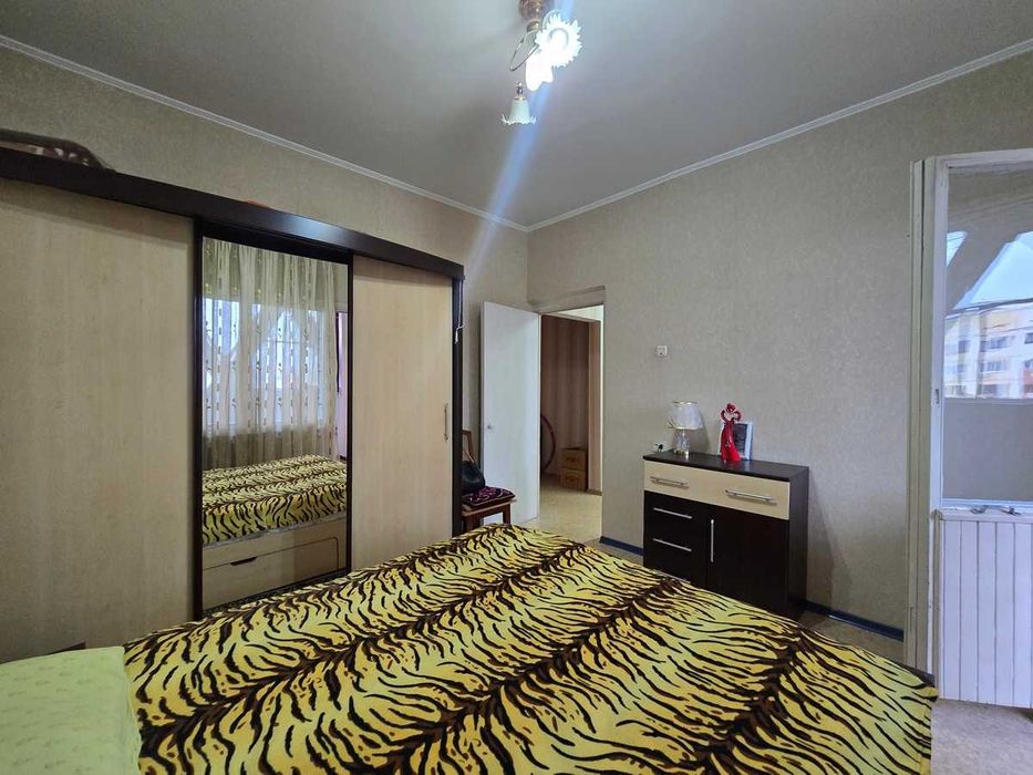 Продам 4-комнатную квартиру Орбита 2