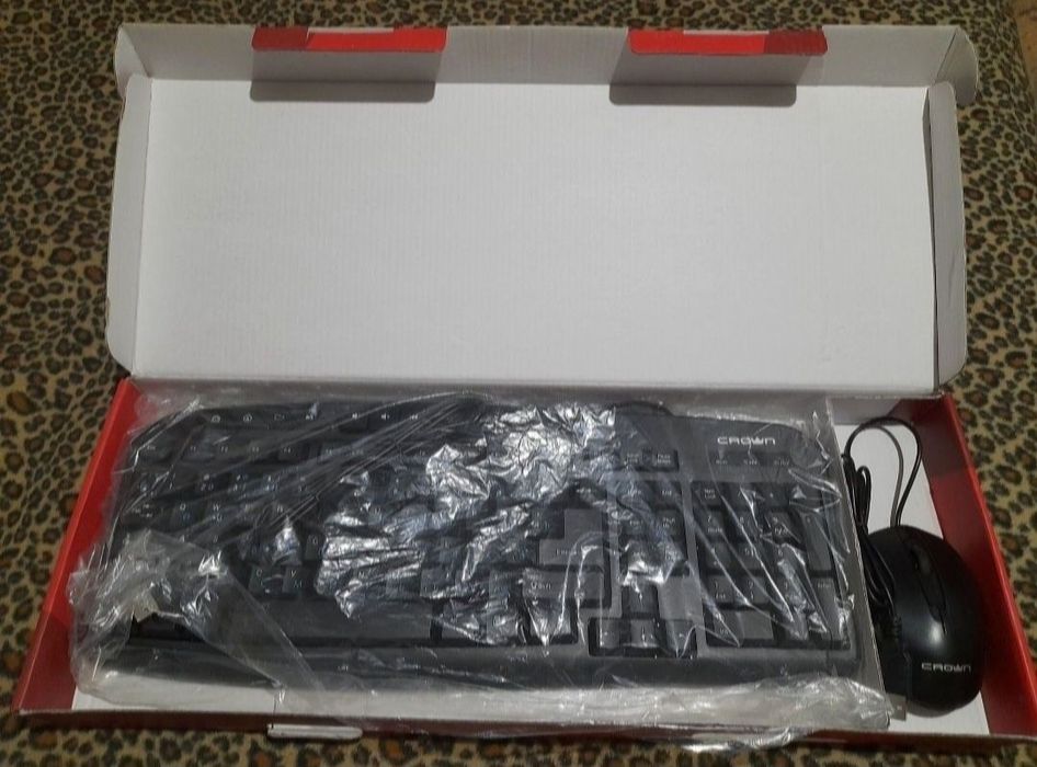 Клавиaтура и мышь