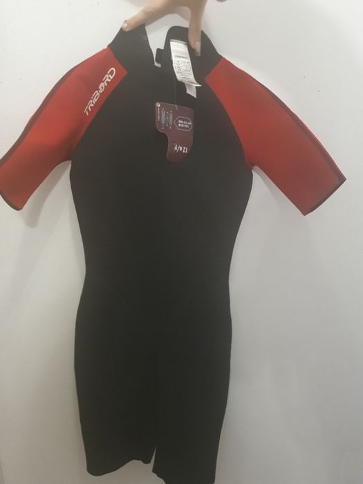 Vand combinezon neopren copil -este nou cu eticheta