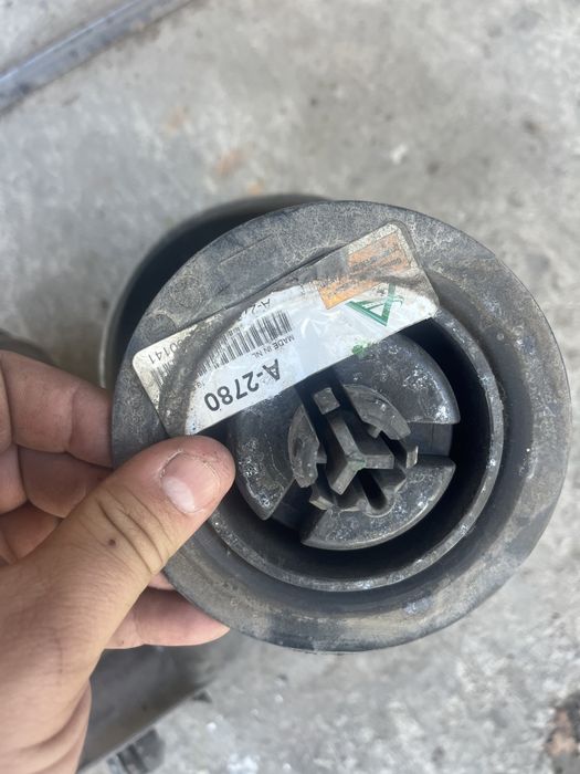 Възглавници бмв ф11 ф07 гт5 bmw f11 f07 gt5 въздушно