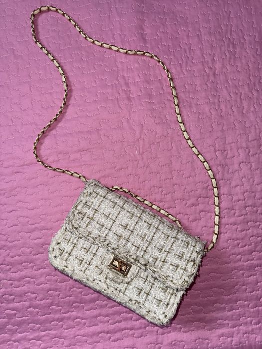 Женская сумка через плечо