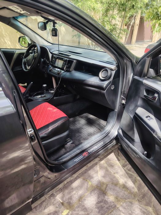 Rav 4      2014г