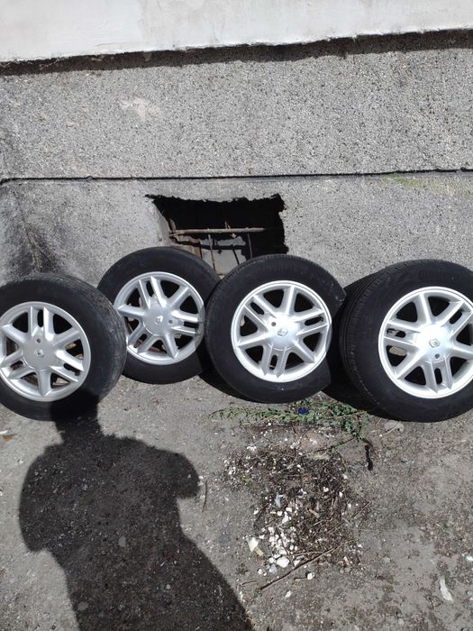 Джанти 15 цола с гуми