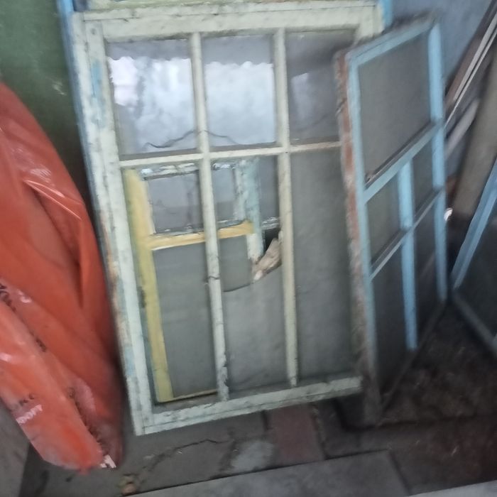 Продам окна двух видов