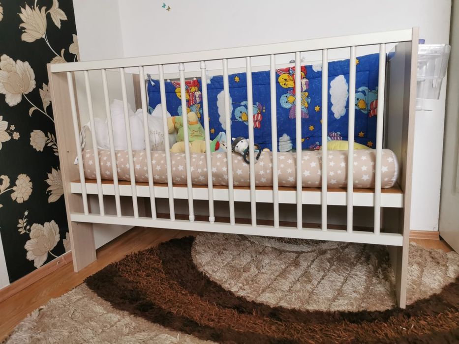 Schimb/vând - Pătuț pentru copii