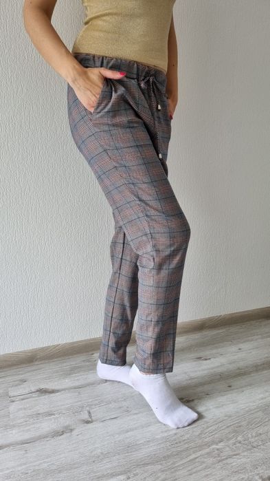 Нов панталон каре спортно елегантен