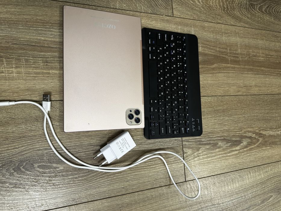 Планшет OZCT pro
