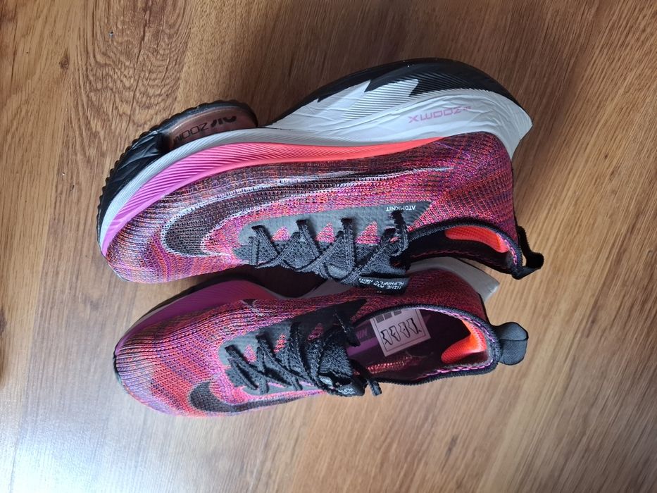 Nike air Zoom alphafly маратонки 37 номер.