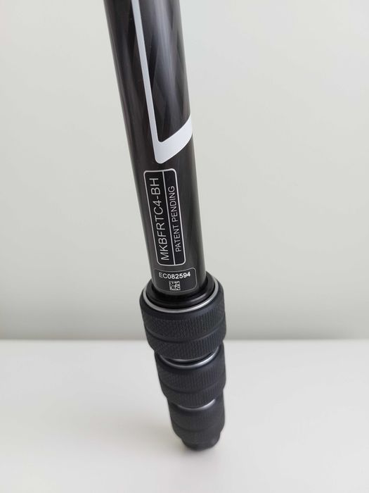 Чисто Нов Карбонов статив Manfrotto Advanced MKBFRTC4-bh