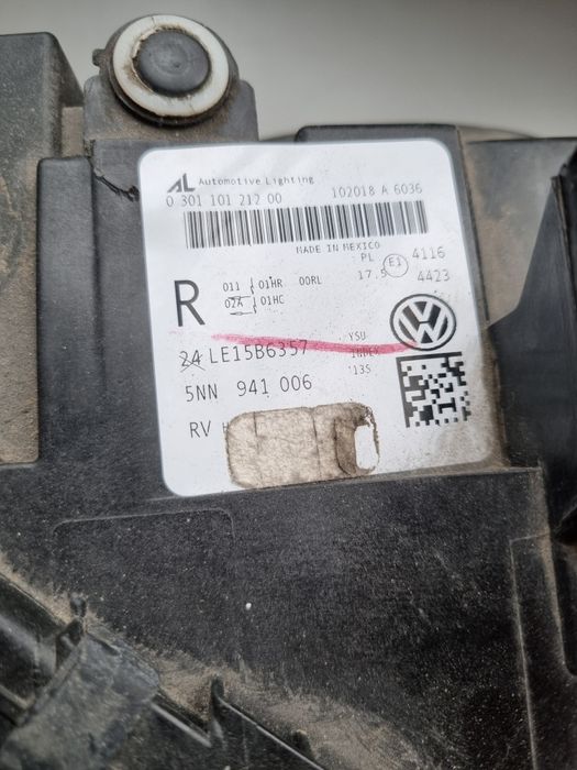 Far dreapta VW Tiguan