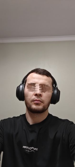 Sony WH-1000XM4 наушник