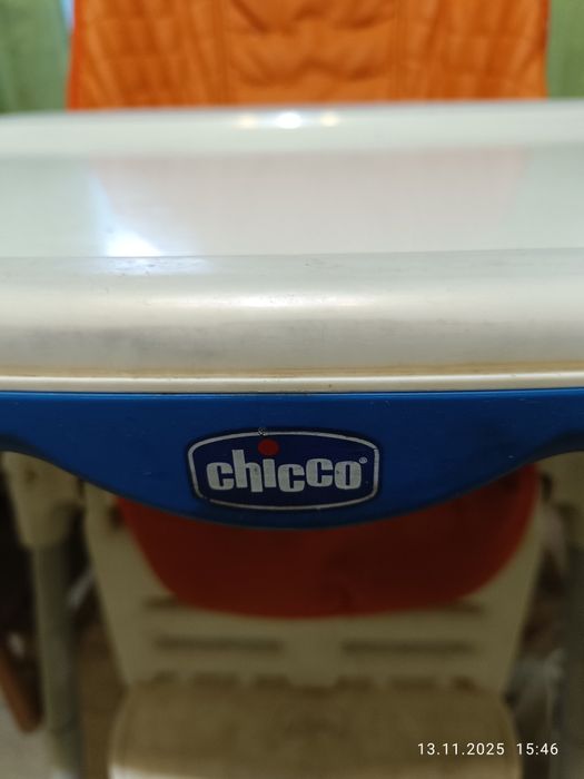 Детский стульчик для кормления