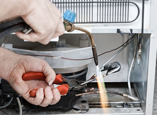 Ремонт холодильников