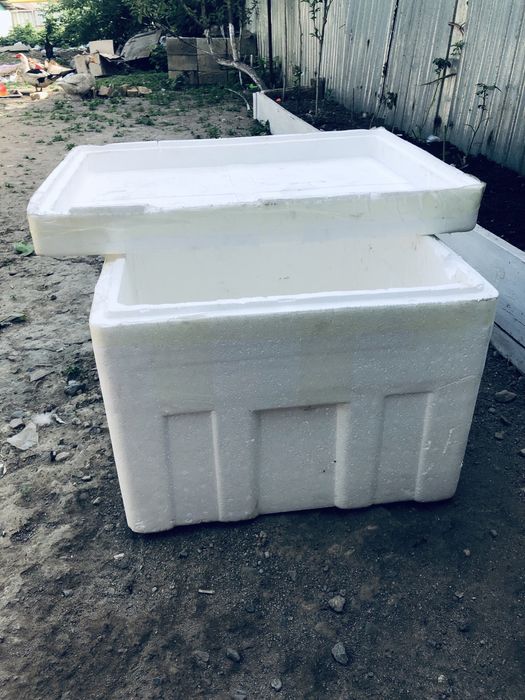 Продам термоса( пенопласовые коробки)